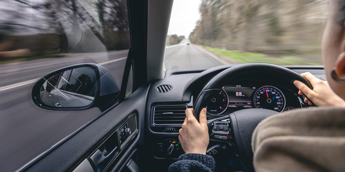 Why Is My Steering Wheel Shaking? 7 Common Causes