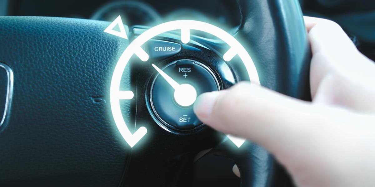 Cruise Control What It Is, Why It Was Invented, Its Pros & Cons